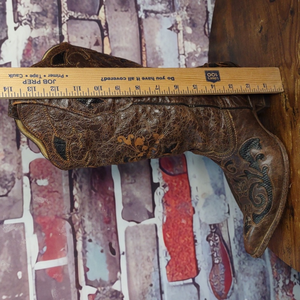Corral Distressed Brown Embroidered Heeled Boots - Picture 8 of 15